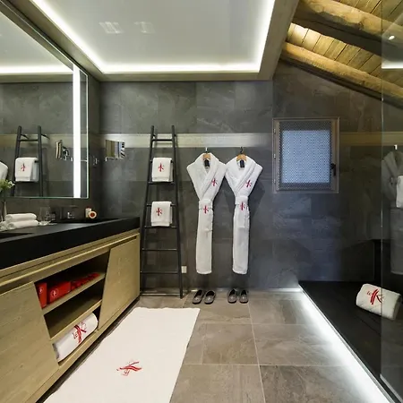 Le K2 Altitude Hotel 5*