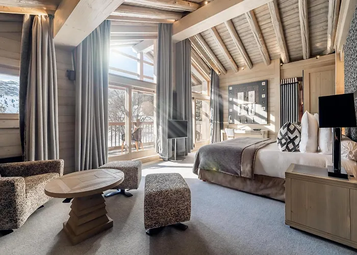 Le K2 Altitude Hotel 5*