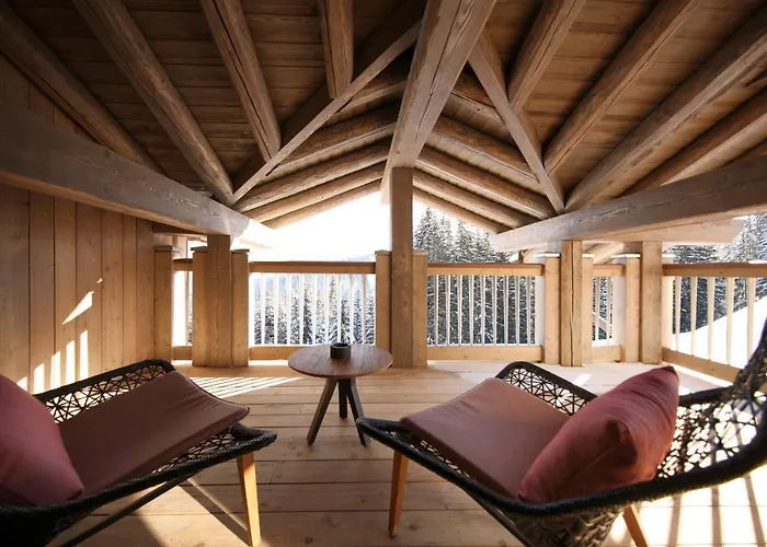 Le K2 Altitude Hotel 5*