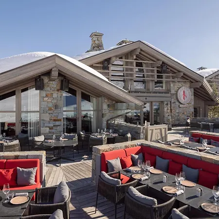 Le K2 Altitude Hotel 5*